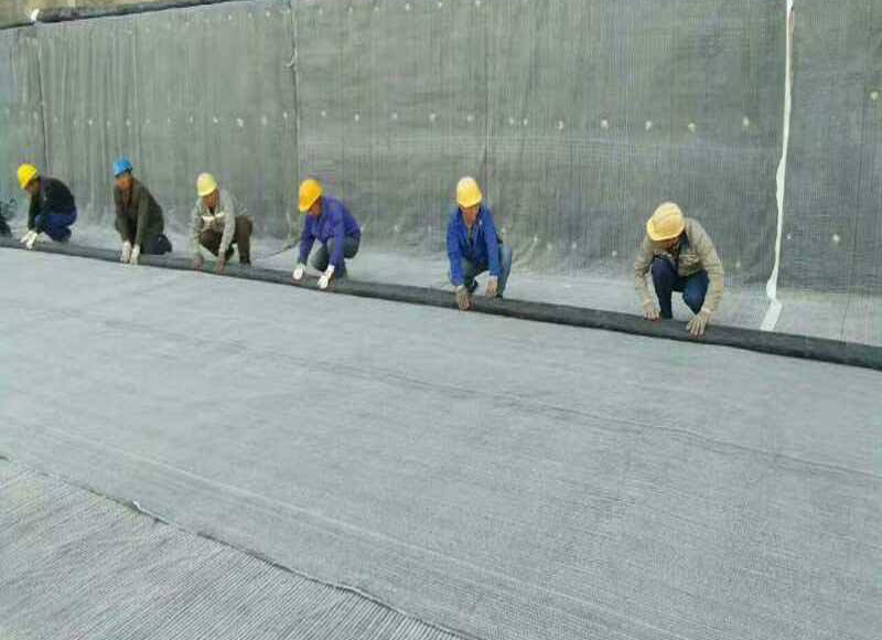 夯实密度达到了85%铺设麻豆视频APP在线下载方案