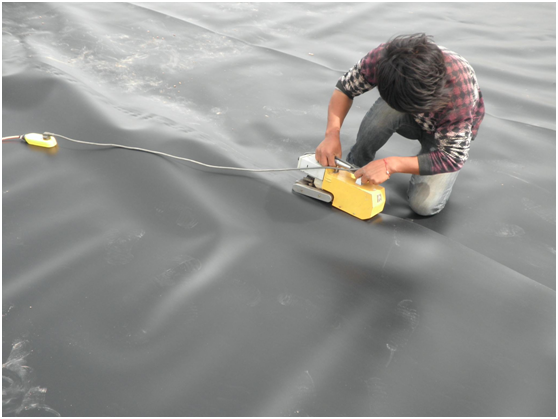 聚乙烯国内精品久久久久久久影视麻豆膜比混凝土或粘土防渗优越性明显