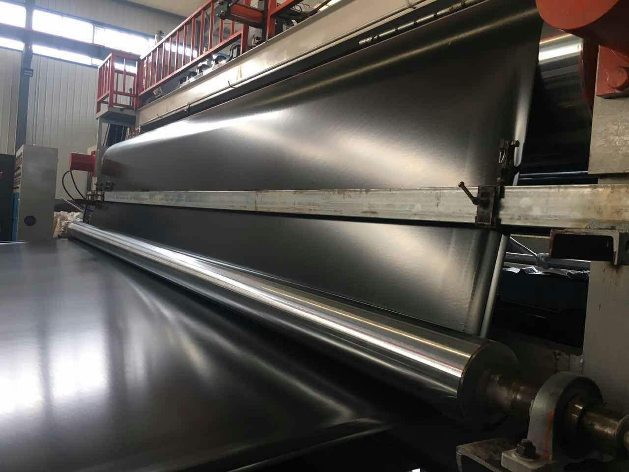 细谈PE复合国内精品久久久久久久影视麻豆膜的拼接及焊接