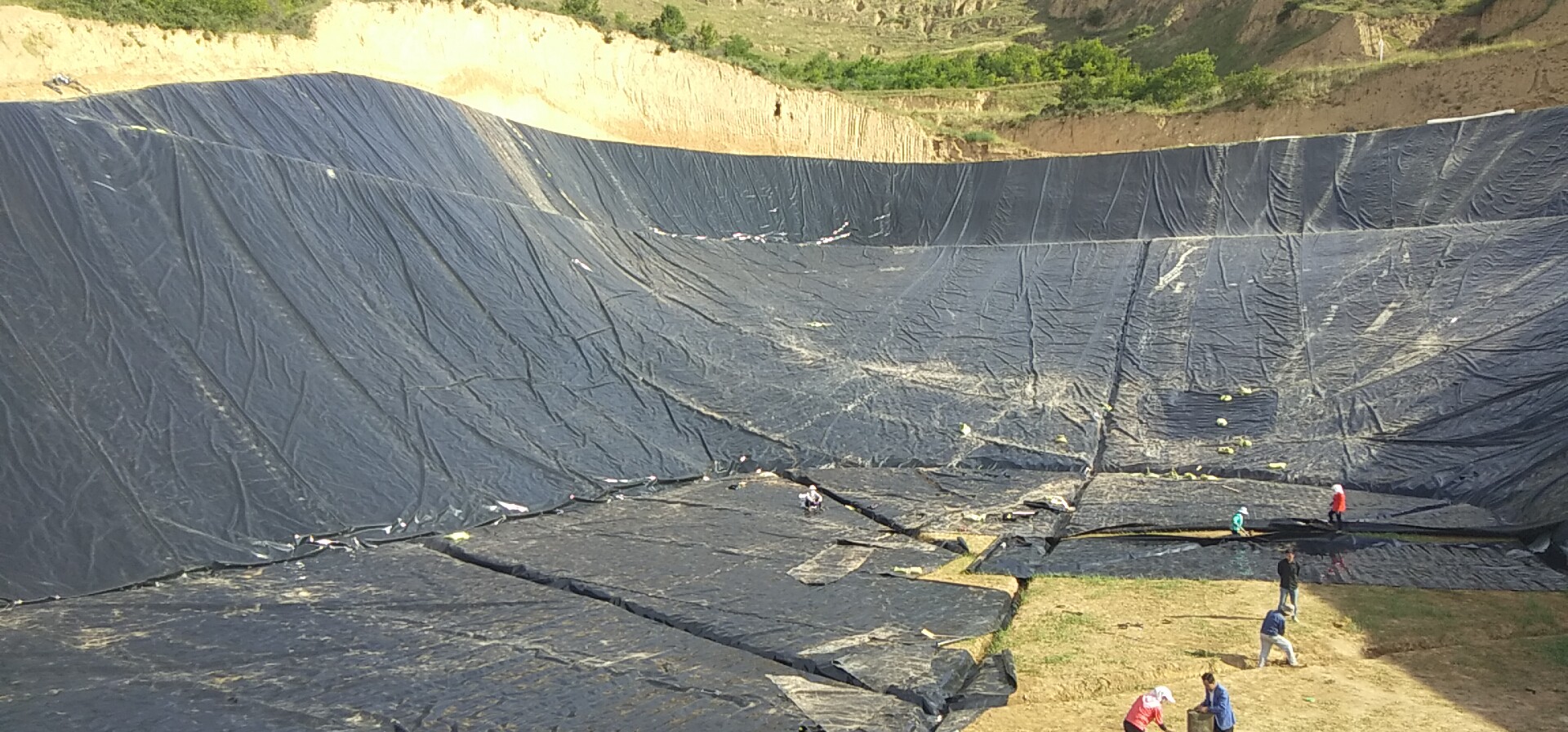 填埋场内坡面国内精品久久久久久久影视麻豆膜如何修补