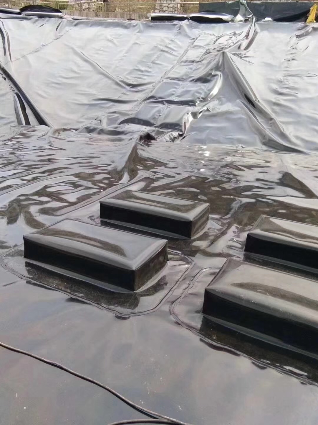 国内精品久久久久久久影视麻豆膜在大型储液池抗浮稳定设计