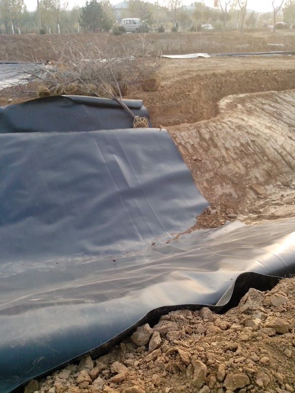 HDPE国内精品久久久久久久影视麻豆膜防渗结构施工控制要点