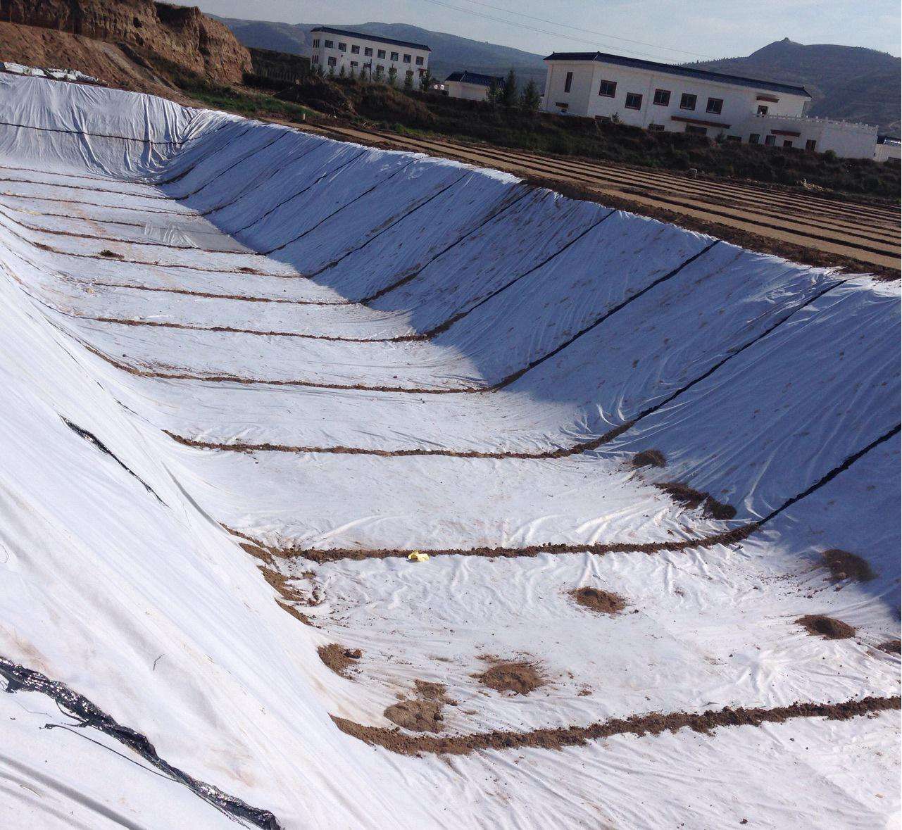 如何利用复合国内精品久久久久久久影视麻豆膜进行防渗和防护？