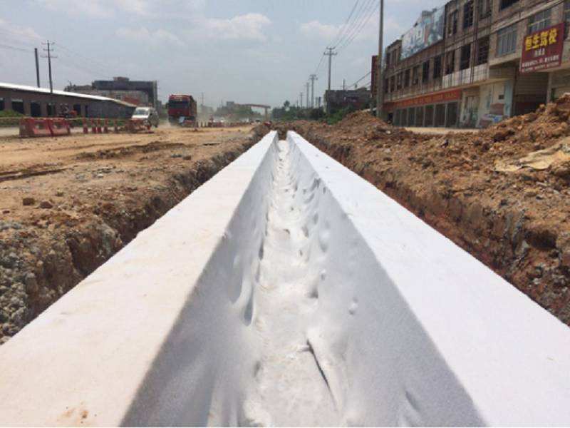 复合国内精品久久久久久久影视麻豆膜下部与高压旋喷防渗墙锚固方式