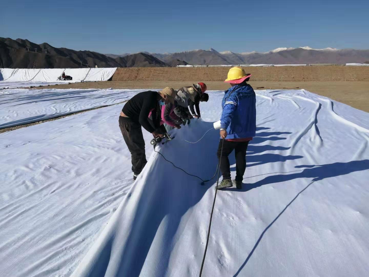 复合国内精品久久久久久久影视麻豆膜与混凝土搭接时(如桥墩处)处理措施