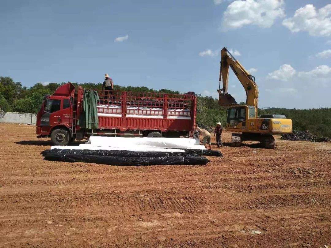 水泥毯比起传统混凝土有哪些特点值得人们探讨？