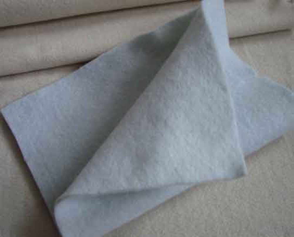 江河湖堤岸的防护措施有哪些?国内精品久久久久久久影视麻豆布作为过滤层的优势