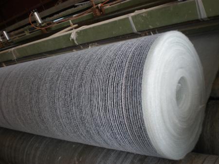 麻豆视频APP在线下载和HPDE膜这两种材料都适合景观湖湖底防渗