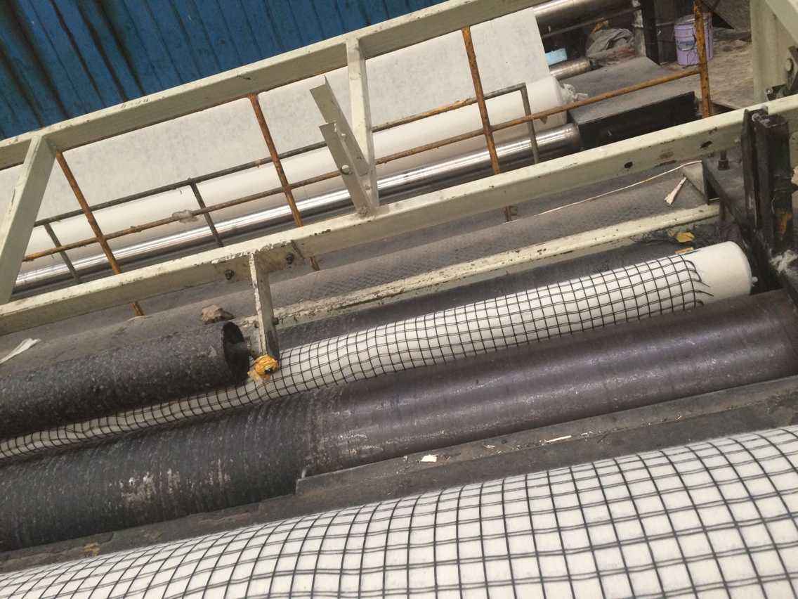 国内精品久久久久久久影视麻豆格栅作用机理以分散应力与加筋补强为主